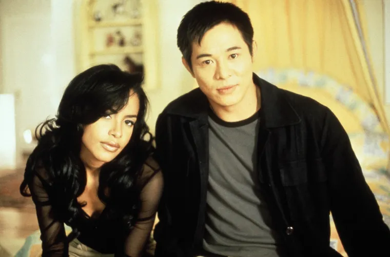 Nažalost, avion se ubrzo nakon poletanja sru&scaron;io i zapalio, svega oko &scaron;ezdeset metara od kraja piste. Aaliyah i njenih osam suputnika poginuli su na licu mjesta.