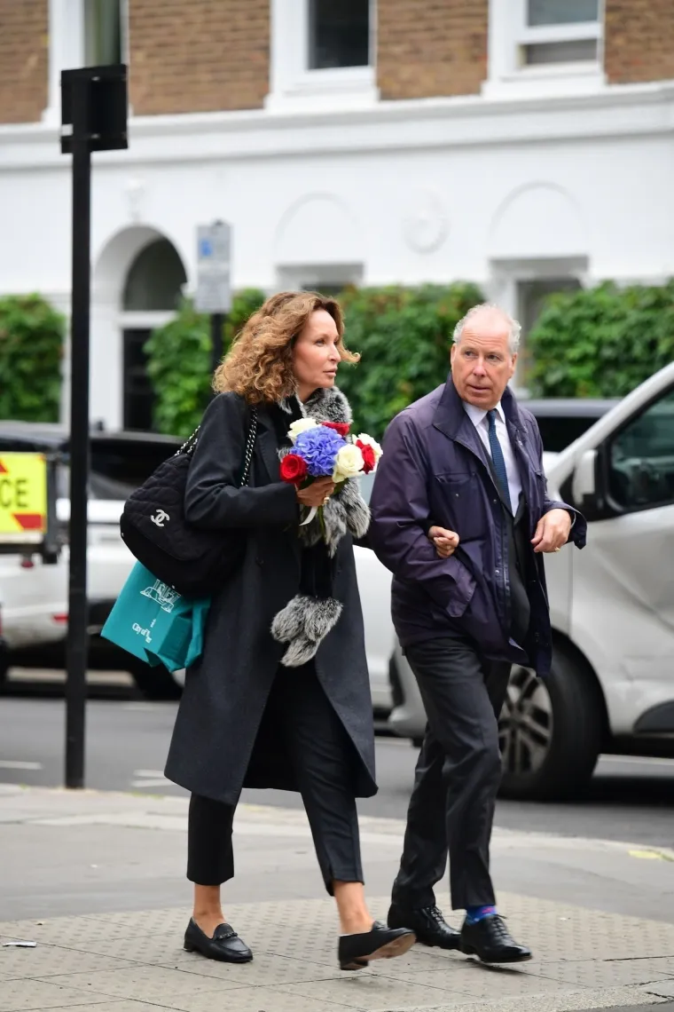 Grof od Snowdona ljubi kao nikad prije: Zaljubljen kao tinejdžer ne odvaja se od svoje djevojke