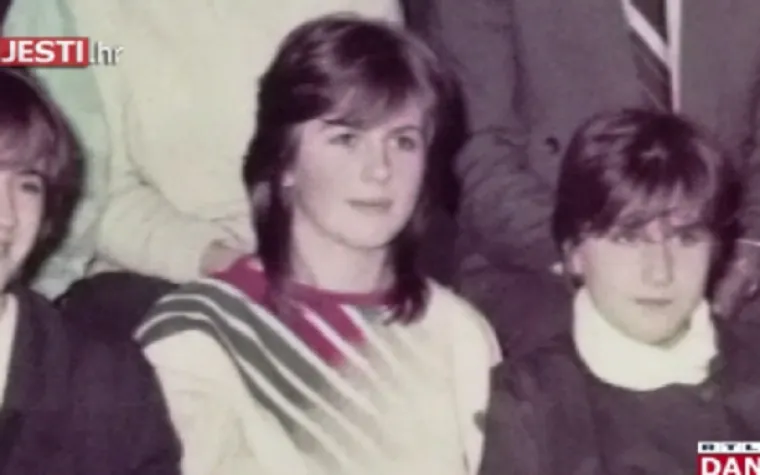 Nakon povratka iz SAD-a, upisala je studij engleskog i španjolskog jezika na Filozofskom fakultetu u Zagrebu, a diplomirala je 1993. godine.