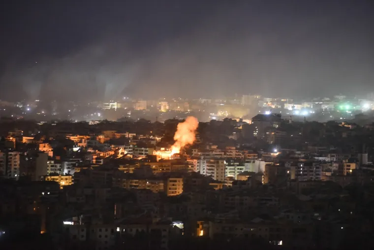 Strašne eksplozije: Prve fotografije izraelske invazije u Libanon
