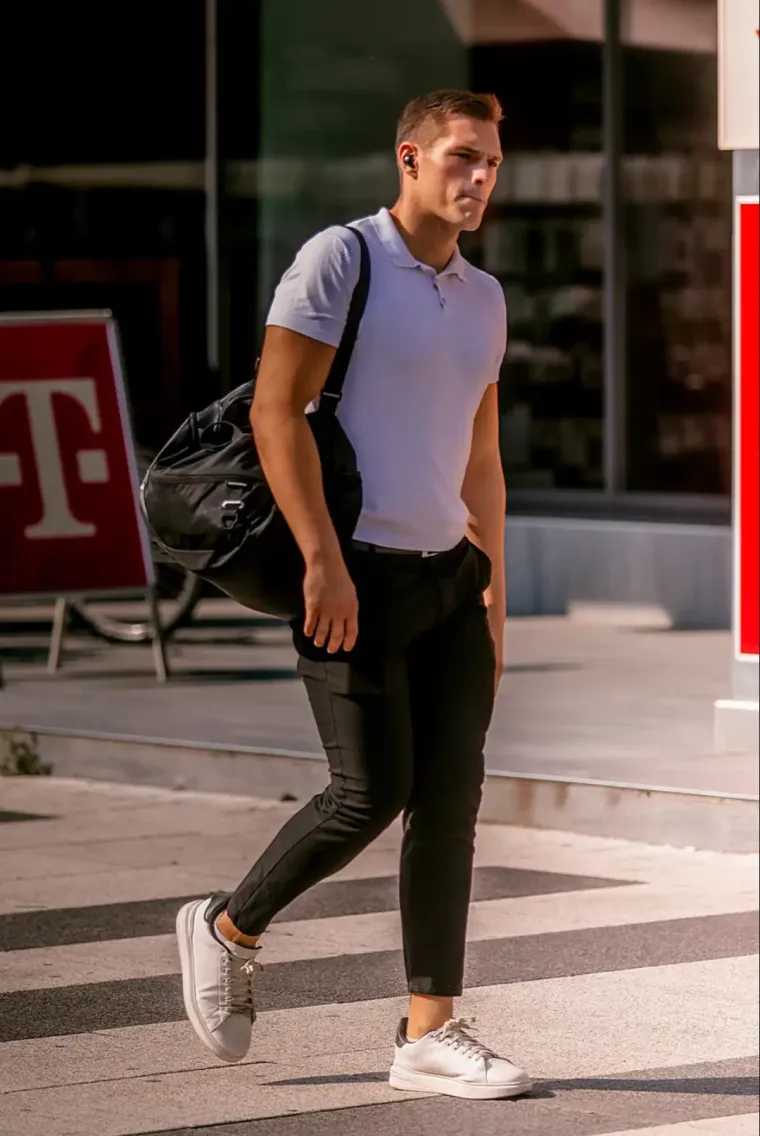 Zgodni Osječani preplavili ulice: Najbolje ležerne kombinacije gradskih dečki