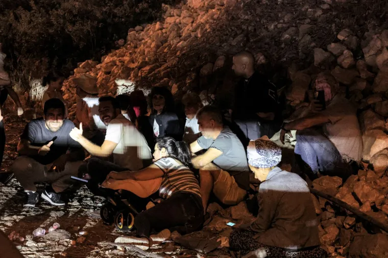 Rat od kojeg je strepio cijeli svijet: Iran je krenuo u osvetu. Žestoko raketirao Izrael