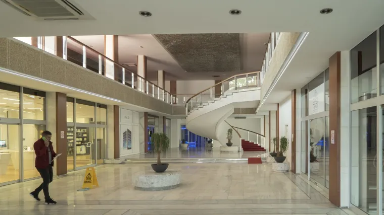 U njemu su noćili Elizabeta II. Tina Turner, snimao Kevin Costner: Ruši se najluksuzniji hotel bivše države