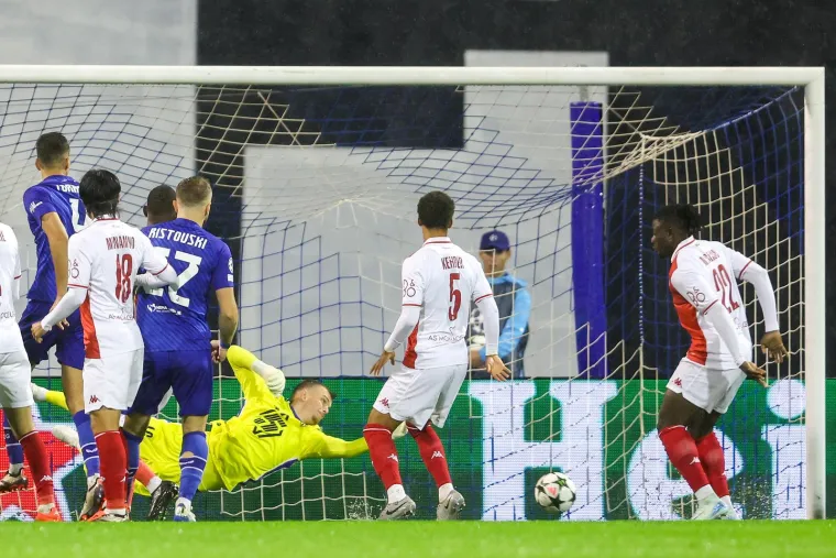 Bjelica 'podivljao' i uveo Dinamo u velike probleme, odmah stigla kazna