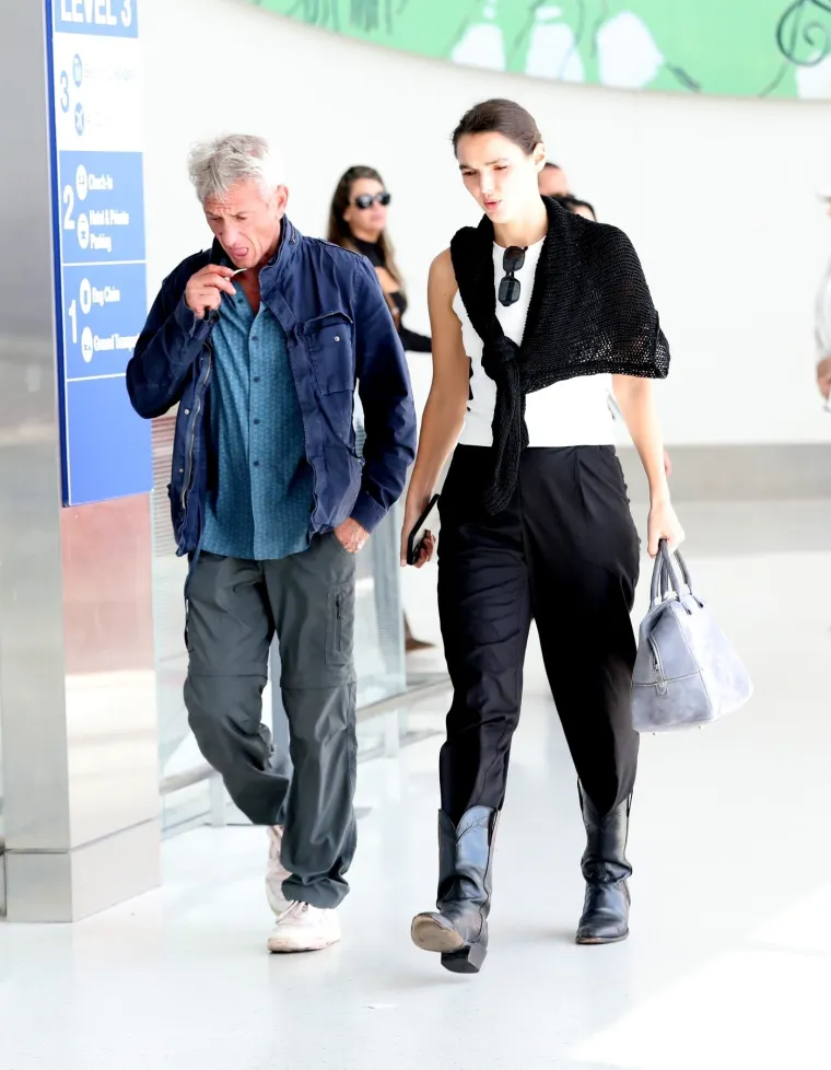 Da, ovo je ljubavni par! Glumac Sean Penn s djevojkom koja bi mu mogla biti unuka