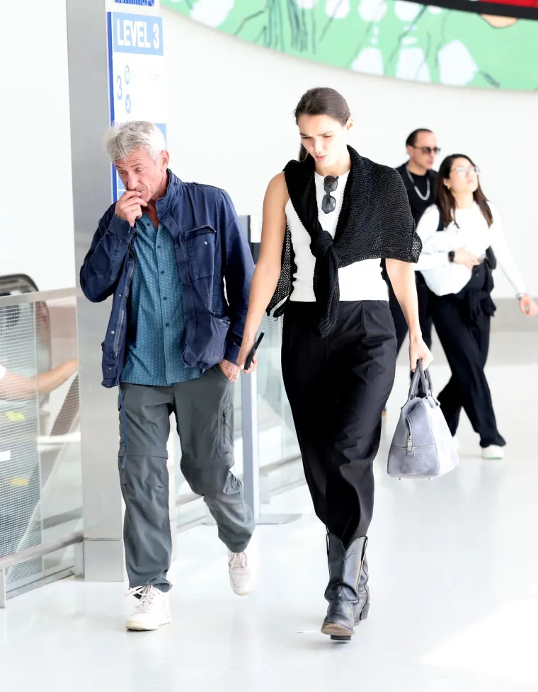 Da, ovo je ljubavni par! Glumac Sean Penn s djevojkom koja bi mu mogla biti unuka