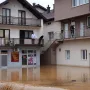Veliki broj obiteljskih kuća srušen je u naletu bujica u trenutku dok su se u njima nalazili mještani.  