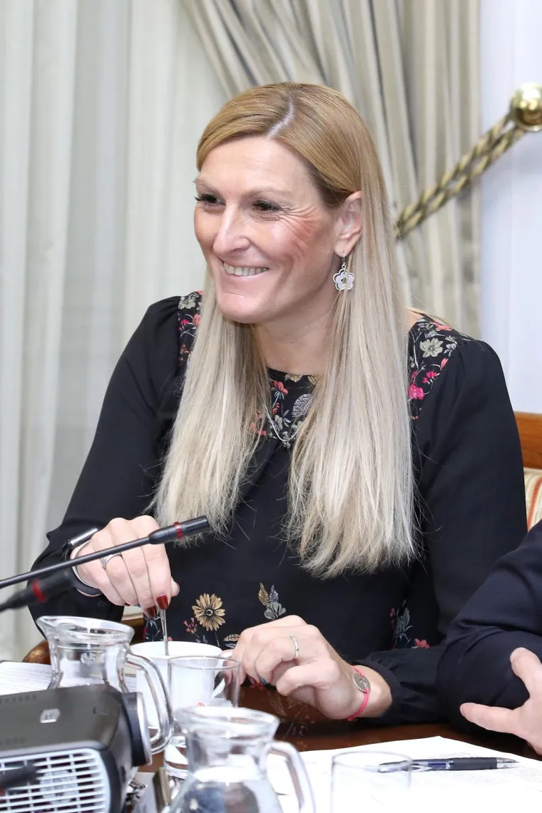 Od skijaškog odijela do haljinica i štiklica: Ovo su neka od izdanja Janice Kostelić