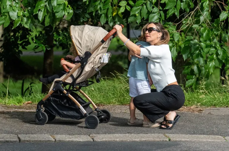 Influencerica rasturila brak prijateljici i slavnom nogometašu: 'On je otac naše kćeri'