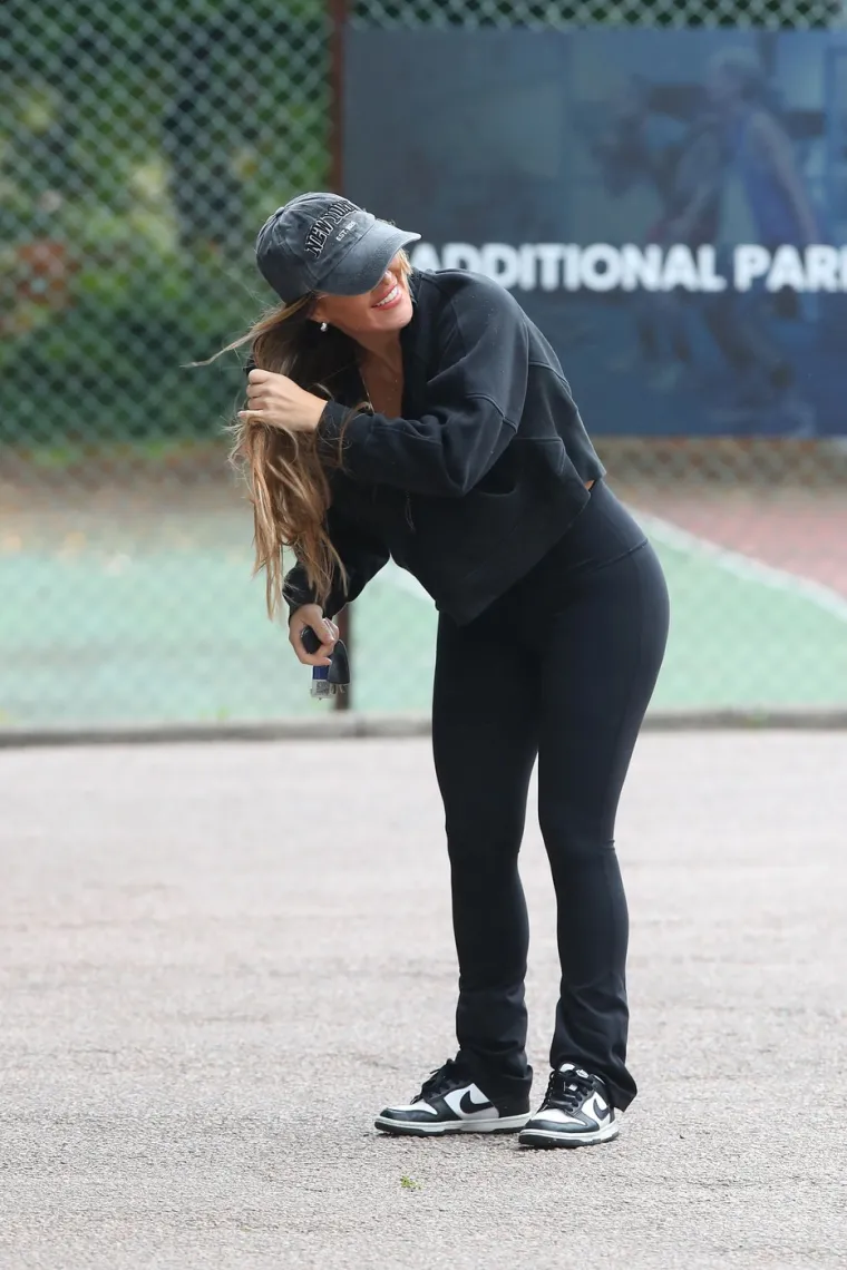 Influencerica rasturila brak prijateljici i slavnom nogometašu: 'On je otac naše kćeri'