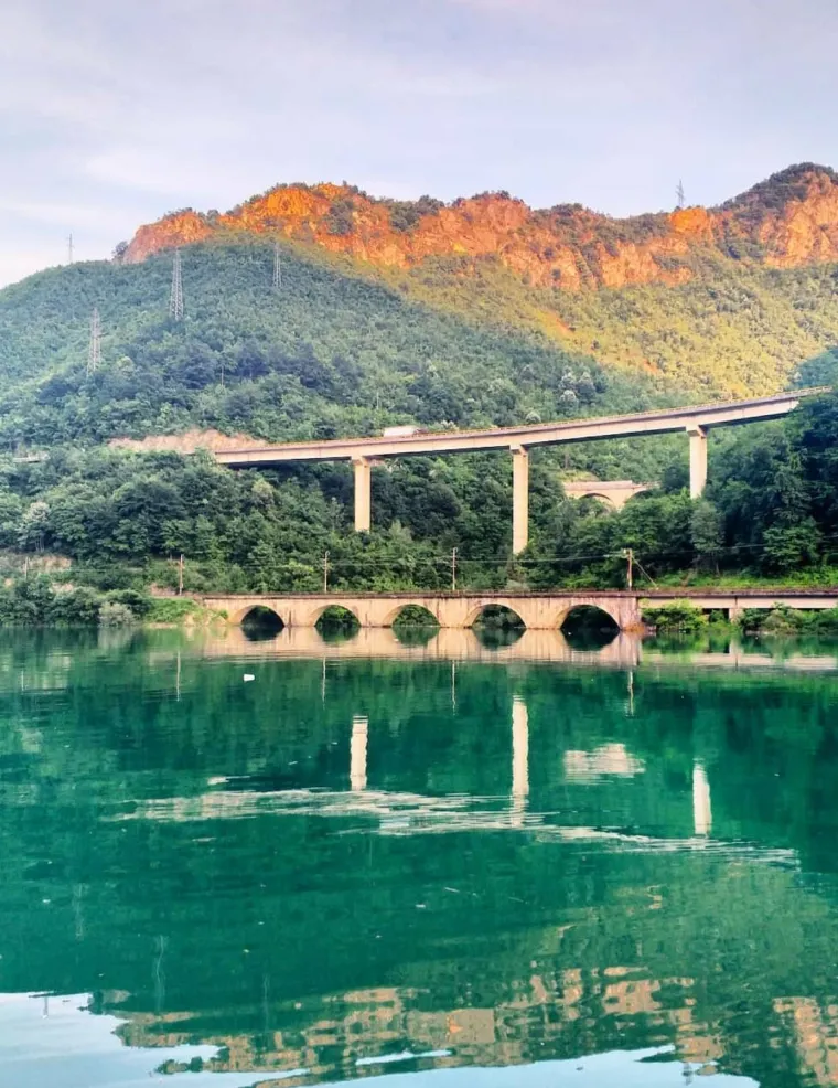 Fotografije Jablanice prije poplava tjeraju suze na oči: Velika tragedija uništila miran turistički biser