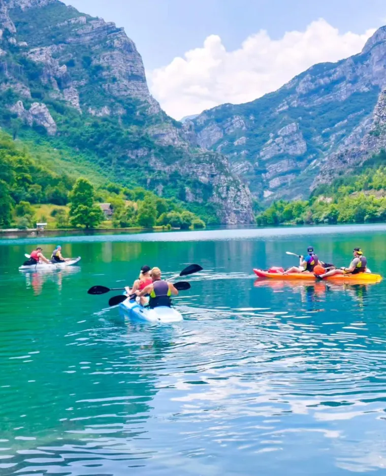 Fotografije Jablanice prije poplava tjeraju suze na oči: Velika tragedija uni&scaron;tila miran turistički biser