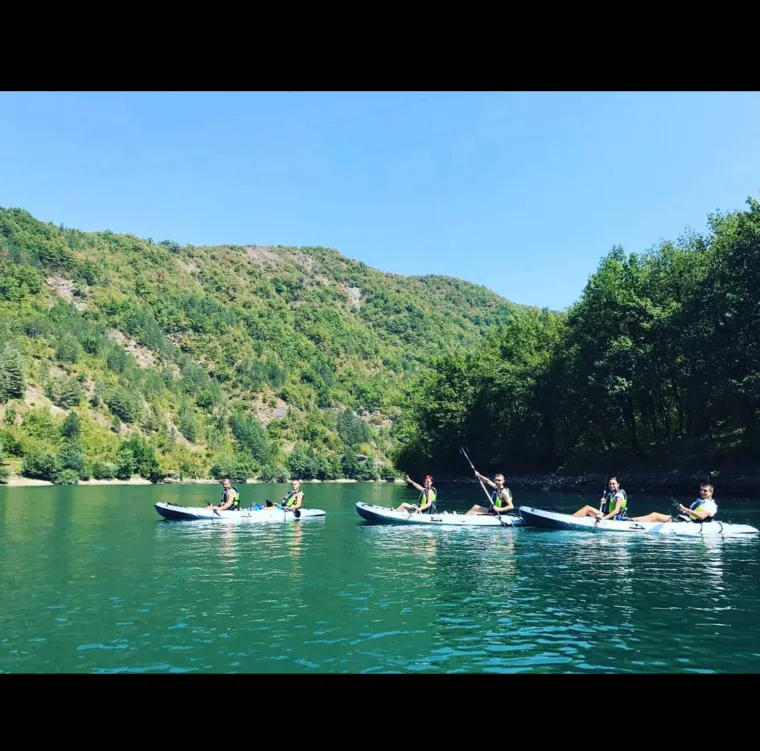 Fotografije Jablanice prije poplava tjeraju suze na oči: Velika tragedija uni&scaron;tila miran turistički biser