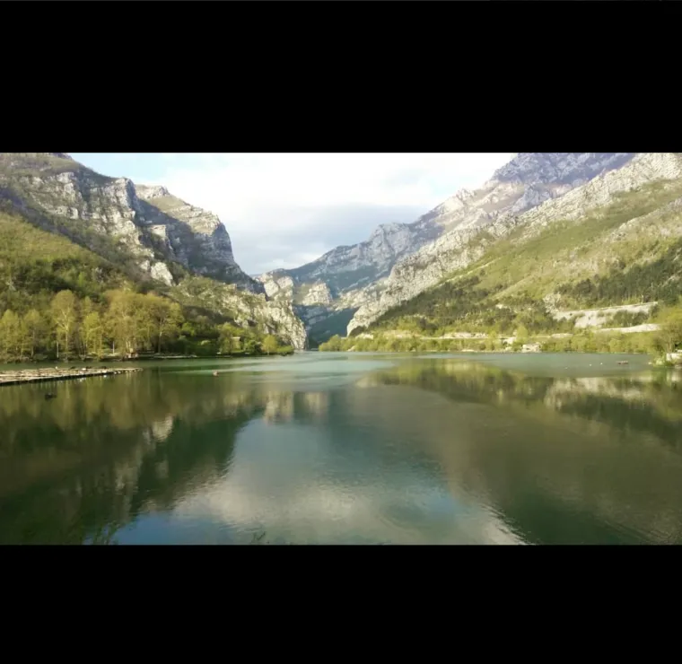 Fotografije Jablanice prije poplava tjeraju suze na oči: Velika tragedija uni&scaron;tila miran turistički biser