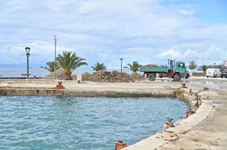Ovako izgleda Podgora dan nakon kataklizme. &Scaron;teta je ogromna