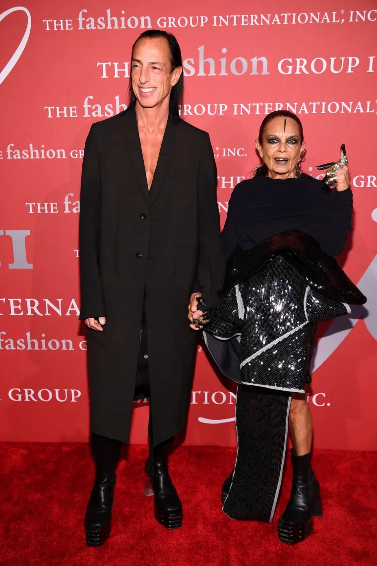 Mich&egrave;le Lamy i Rick Owens