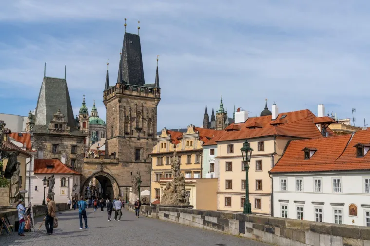 Prag - oko 6.890 eura