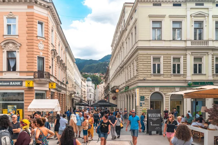 Sarajevo - oko 2.680 eura 
