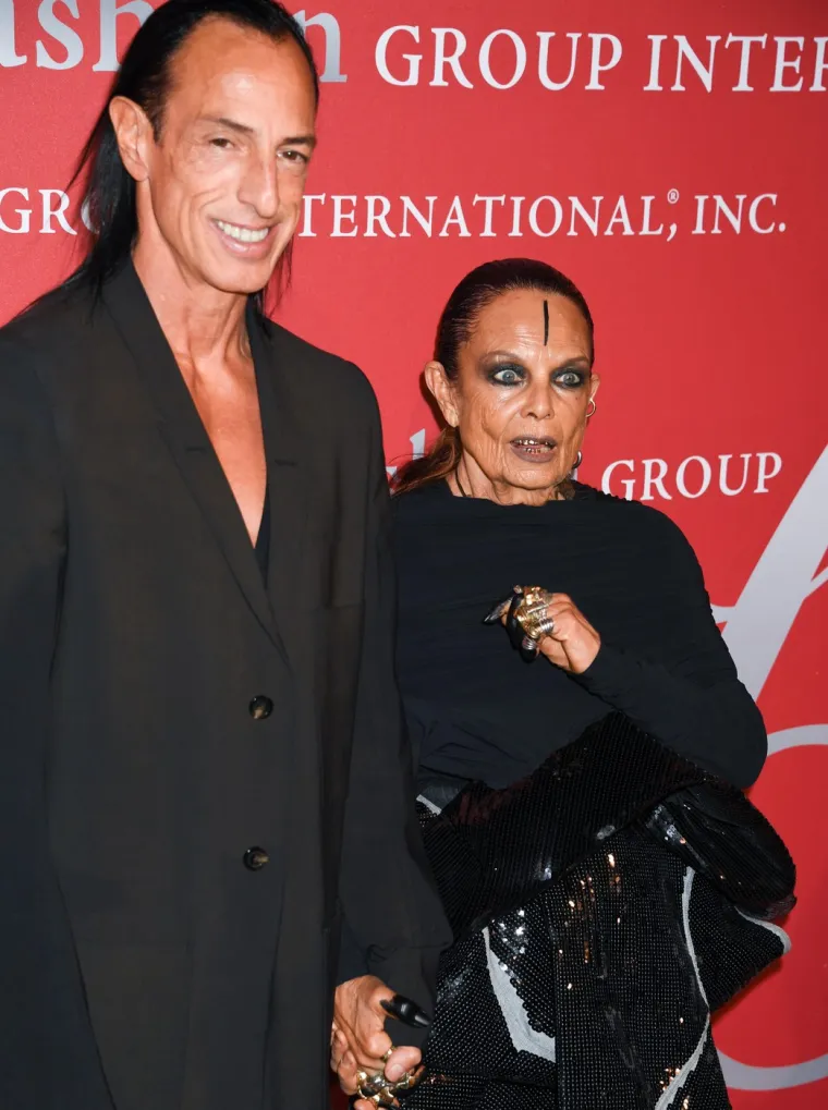 Mich&egrave;le Lamy i Rick Owens