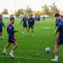 Dan kasnije je regeneracijski trening, a već u ponedjeljak &quot;Vatreni&quot; putuju u Varšavu gdje će iste večeri odraditi medijske obveze, te trenirati. 