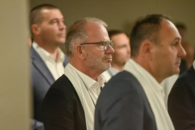 Zlatko Dalić i čitav niz velikana na predstavljanju po&scaron;tanske marke u čast Ćire Blaževića