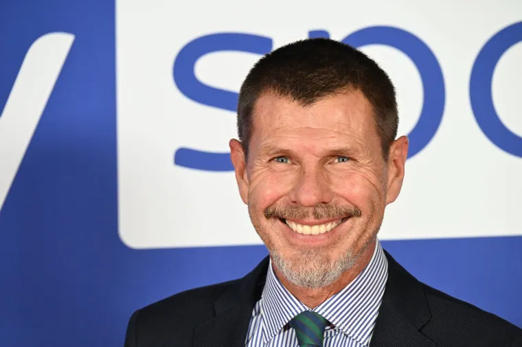 Trenutno radi kao stručni sukomentator na Sky Sportsu.