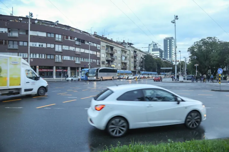 Gužve su svugdje i stalno, pravila više nema. Prosječno vrijeme putovanja od točke A do točke B u Zagrebu se udvostručilo.