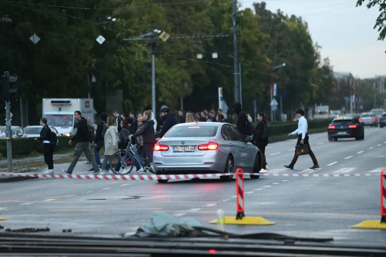 Ovako izgleda vožnja iz pakla. Potpuni je prometni kolaps u Zagrebu: Od gužve ne može&scaron; mrdnuti