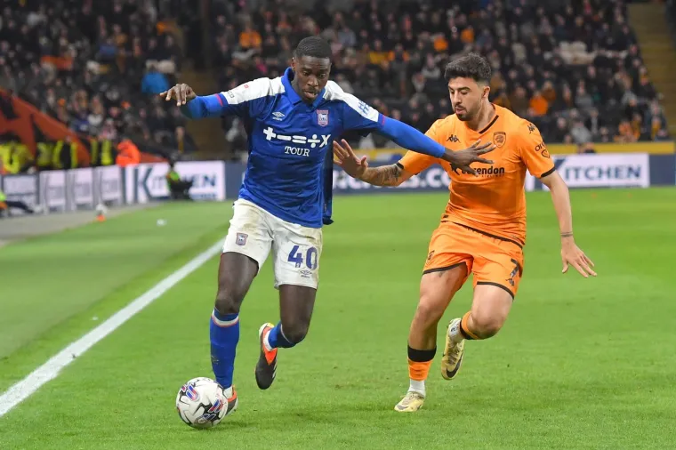 'Ozlijedio je ruku, vrlo nesretnu nesreću', objasnio je menadžer McKenna pro&scaron;le subote, kad ga nije bilo u rosteru protiv West Hama. 