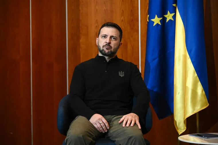 Ovo su prve fotografije Zelenskog i Plenkovića u Dubrovniku. Rukovanje, slikanje pa sastanak