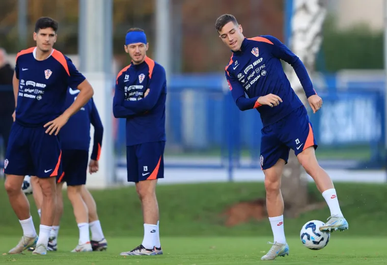 Jedan Vatreni pojavio se na treningu sa zavojem na glavi, zna se zbog čega