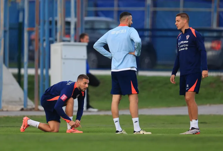 Jedan Vatreni pojavio se na treningu sa zavojem na glavi, zna se zbog čega