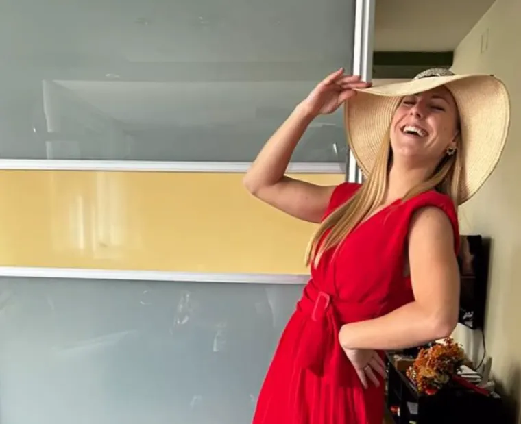 Nosila je aparatić, a sad osvaja osmijehom: Ovako je Tamara izgledala kao tinejdžerica