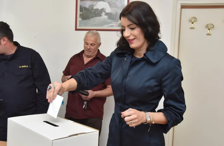 Ponovno želi biti 'kraljica Knina'! Evo kako je Josipa Pleslić ex Rimac izgledala na početku karijere