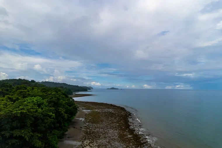 Pod opsadom krvožednog plemena: Tko god je kročio na ovaj otok, nije ostao živ