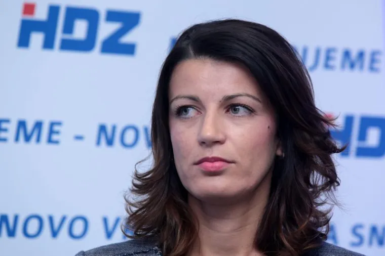 Ponovno želi biti 'kraljica Knina'! Evo kako je Josipa Pleslić ex Rimac izgledala na početku karijere