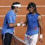 Prvi naslov u Parizu protiv Federera! Obrana naslova na Roland Garrosu. Osvajanje Grand Slam naslova vrijedno je svake časti, ali obrana naslova još je veći podvig. Upravo to čini Nadal 2006. na svom drugom nastupu na French Openu. U finalu pobjeđuje Rogera Federera 1-6, 6-1, 6-4 i 7-6(4).