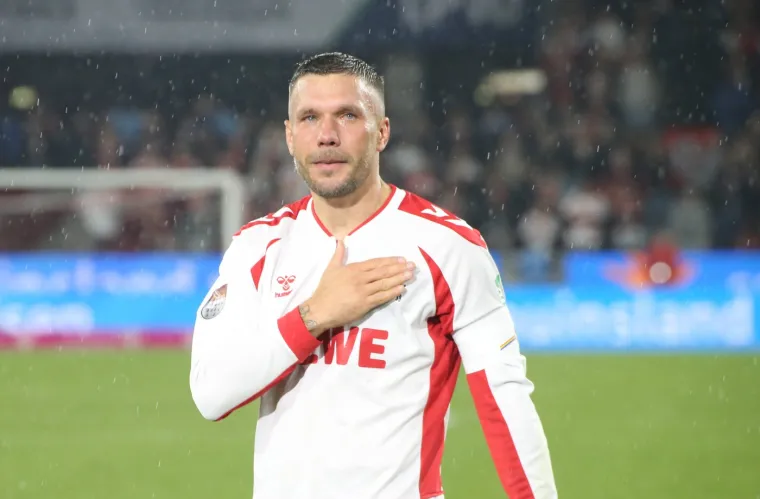 Bio je to jedan lijepi emotivni opro&scaron;taj Podolskog od voljenog mu kluba.