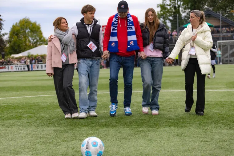 Koch organizirao opro&scaron;tajnu utakmicu, srcedrapajući prizori obilaze svijet