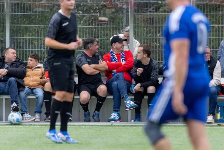 Koch organizirao opro&scaron;tajnu utakmicu, srcedrapajući prizori obilaze svijet