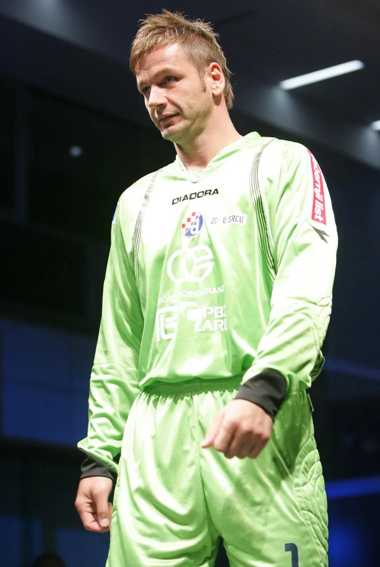 Koch organizirao opro&scaron;tajnu utakmicu, srcedrapajući prizori obilaze svijet