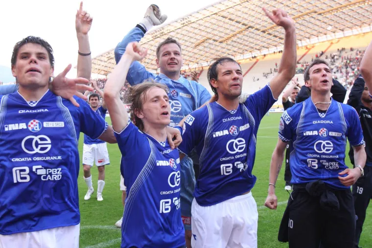 Koch organizirao opro&scaron;tajnu utakmicu, srcedrapajući prizori obilaze svijet