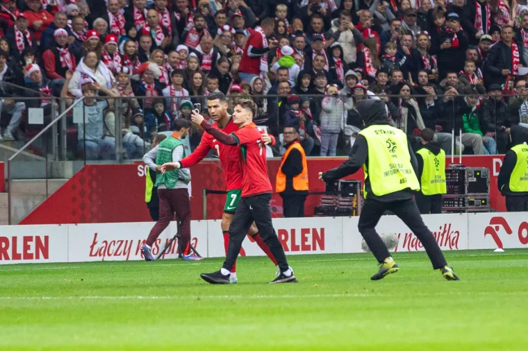 Scena koja obilazi svijet: Ronaldo jednim potezom zaustavio sve i odu&scaron;evio navijače