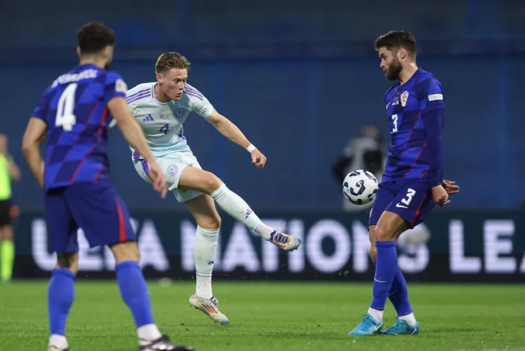 &Scaron;to li je to Dalić obja&scaron;njavao Ćorluki? Isplivale fotografije