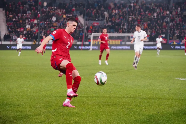 Srbi bijesni zbog fotografije koju je objavio njihov Savez: 'Kad slika smrdi, Vučiću p**eru...'