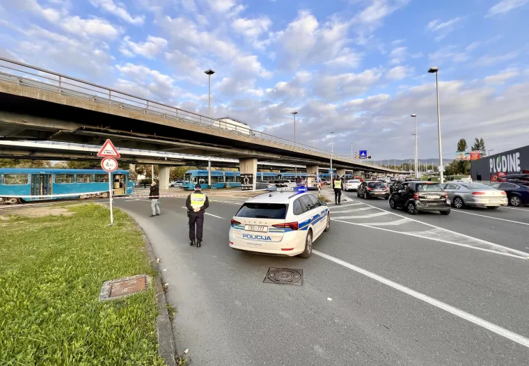 Na mjestu događaja jedna je osoba smrtno stradala
