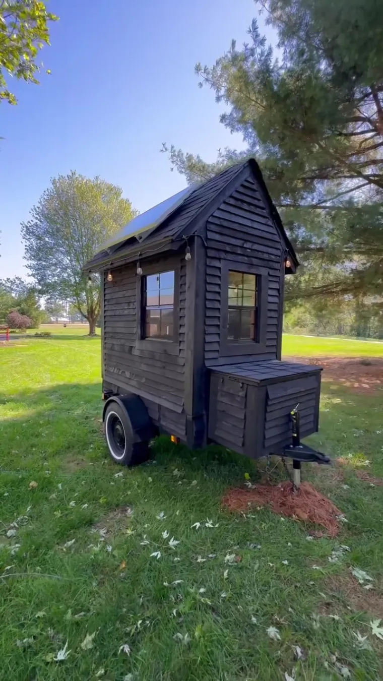 Osmislio je kuću od 20 kvadrata koju si svi možemo priu&scaron;titi, nudi sve &scaron;to čovjeku treba