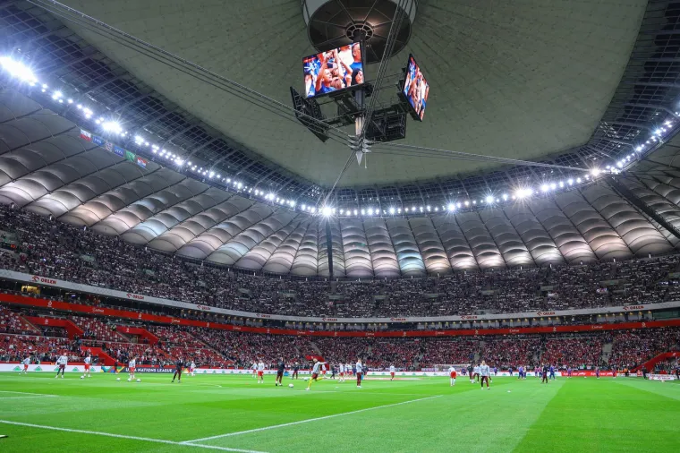Navijači su ispunili veliki stadion u Varšavi do posljednjeg mjesta