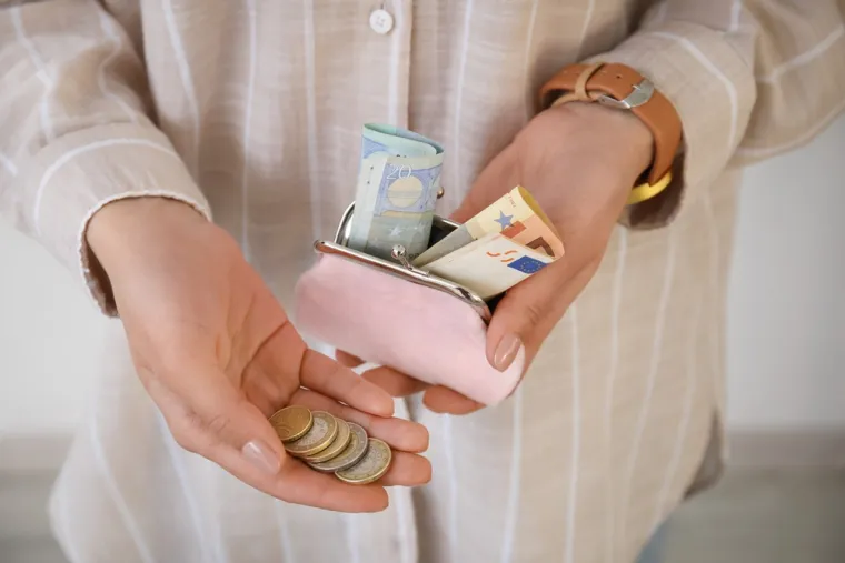 Va&scaron;a financijska budućnost ovisi o tome &scaron;to se trenutno događa. Možda mislite da je besmisleno odvajati vrijeme za svoje financije, ali to vam može promijeniti život.