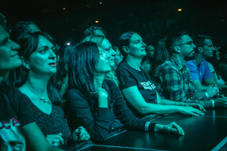 Spektakl u Areni Zagreb: Pogledajte kako je Nick Cave osvojio zagrebačku publiku